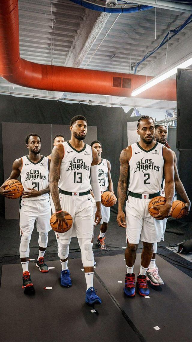 联想天禧AI足球智能体正式上线，亮相咪咕世界杯抽签夜直播（联想天禧AI足球智能体发布，首秀亮相咪咕世界杯抽签夜直播）